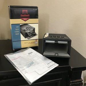 Gun Vault Mini 1000, Gun Case, NWOT